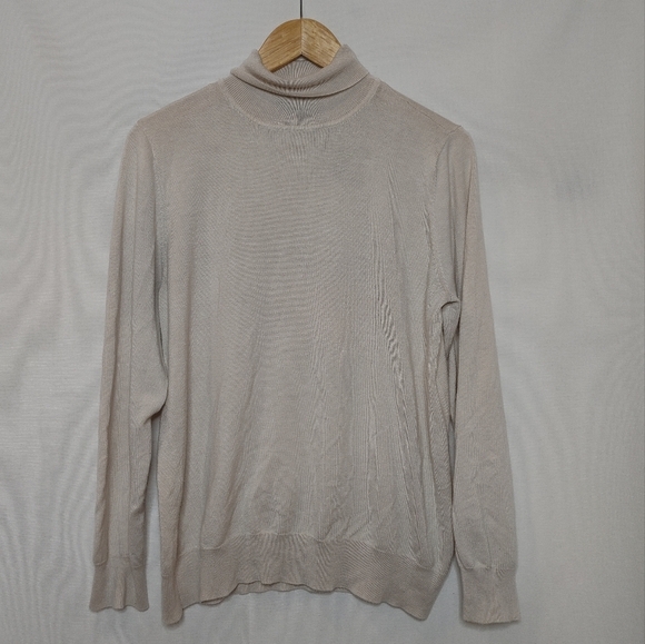 ModCloth Lightweight Knit Turtleneck Sweater Neutral Cream Beige Oatmeal 1X - Picture 2 of 8